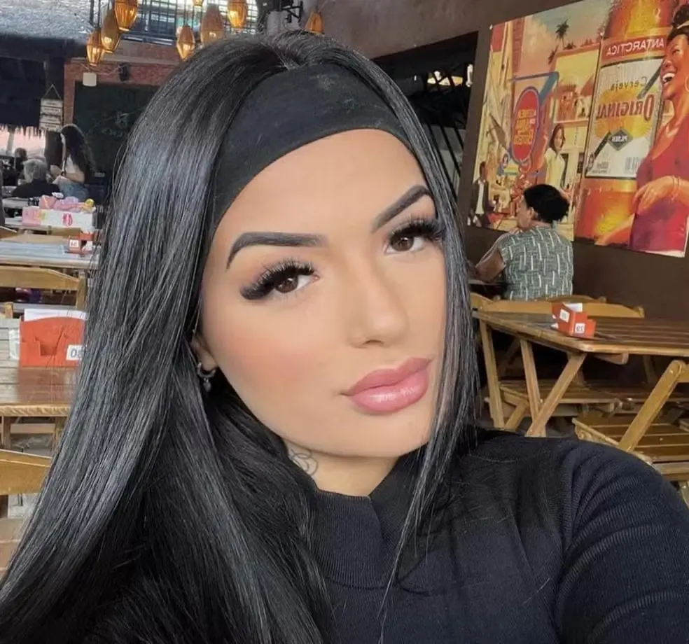 Influenciadora Larissa Silva Godoi, chamada de 'gatinha do crime', é
